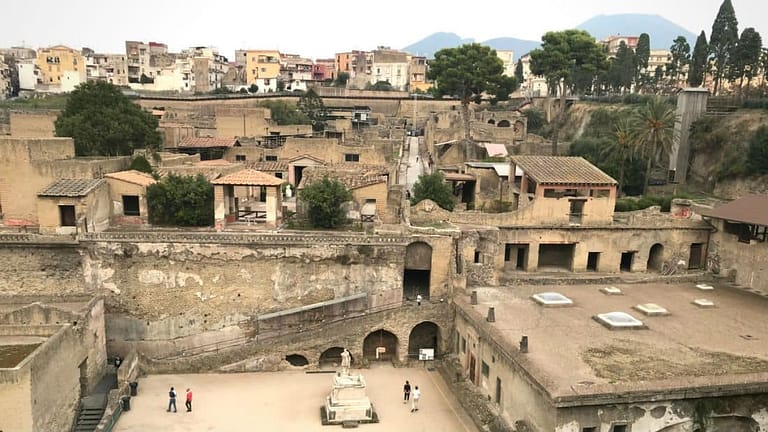 Ostia Antica & Herculaneum: 2 Great Alternatives To Pompeii
